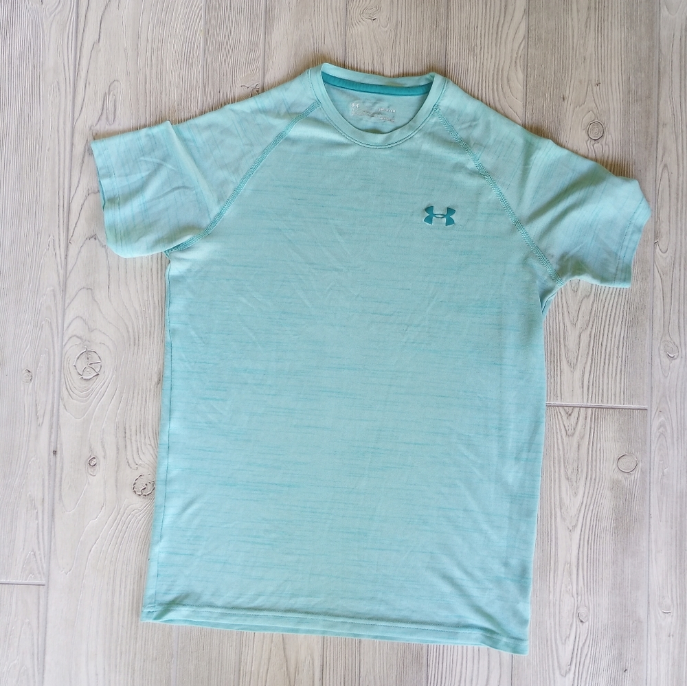 Under Armour Womens  T Shirt Loose Fit Heatgear Short Sleeve Aqua Blue SZ Small